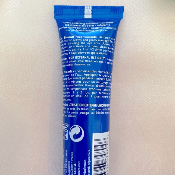 7/$33 Dr. Brandt PoreDermabrasion - Pore Perfecting Exfoliator mini - UNUSED - Picture 3 of 5